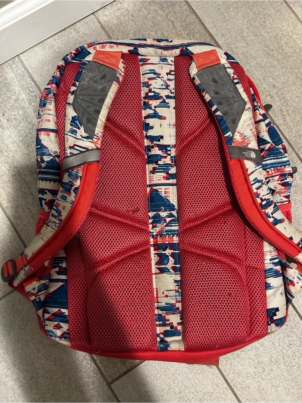 The North Face Jester Backpack in Coral with Geometric Print - Picture 4 of 4